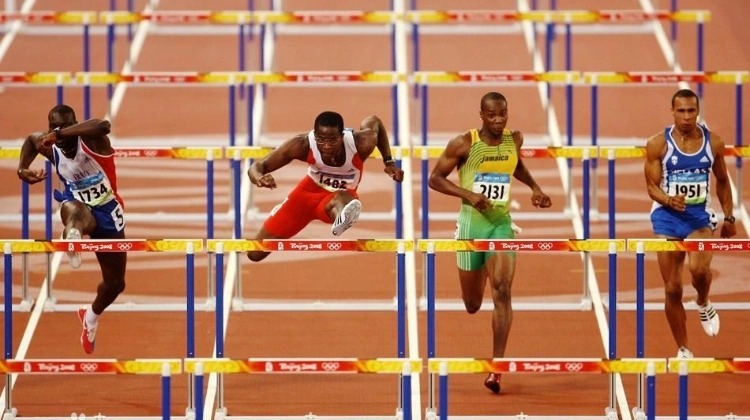 骑士轻取爵士5连胜 布朗35分魔术逆转险胜绿军